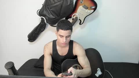 zenzhu online show from 12.19.24