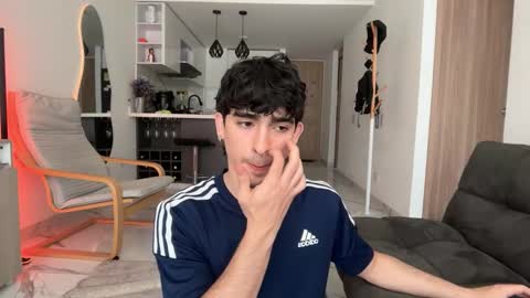 Zenn online show from 10.31.25