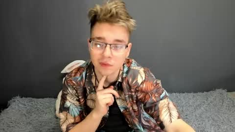 Ethan online show from 04.22.26