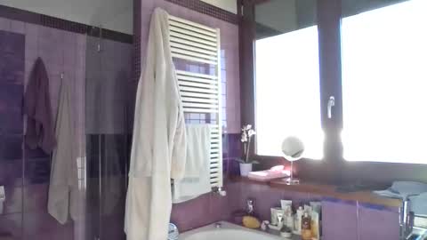 Snapshot of zeta214 chatting on 01.08.26 zeta214 online show from 01.08.26