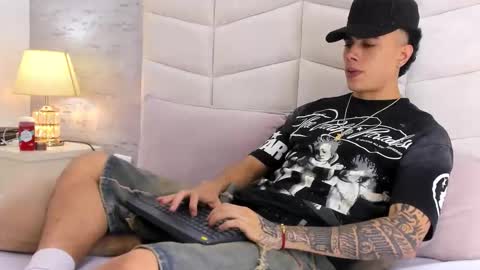 Sebas online show from 10.12.25
