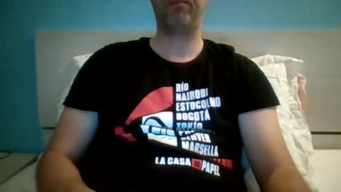 Snapshot of zeus00811 chatting on 11.04.25 zeus online show from 11.04.25