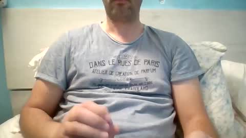 Snapshot of zeus00811 chatting on 11.17.25 zeus online show from 11.17.25