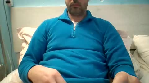 Snapshot of zeus00811 chatting on 11.28.25 zeus online show from 11.28.25