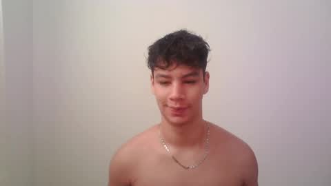 Snapshot of zeus_183 chatting on 10.11.25 zeus_183 online show from 10.11.25