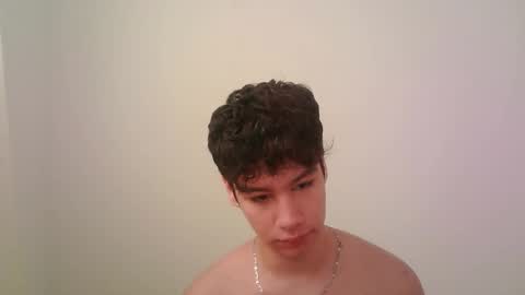 Snapshot of zeus_183 chatting on 11.17.25 zeus_183 online show from 11.17.25