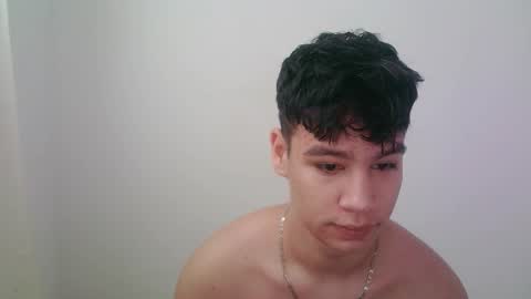 Snapshot of zeus_183 chatting on 12.02.25 zeus_183 online show from 12.02.25