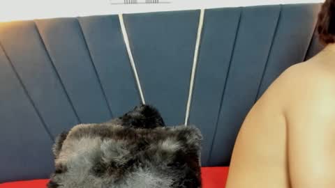 Snapshot of zeusapollofuck chatting on 09.24.25 zeusapollofuck online show from 09.24.25