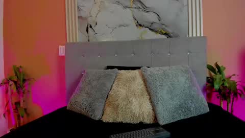 Snapshot of zhingarher chatting on 02.24.26 Zhingarher online show from 02.24.26