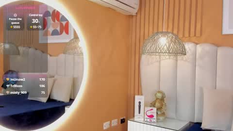 Snapshot of zia_cooper chatting on 01.24.25 ZIA online show from 01.24.25