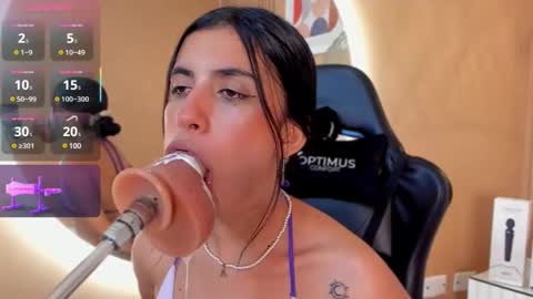 Snapshot of zia_cooper chatting on 02.09.25 ZIA online show from 02.09.25