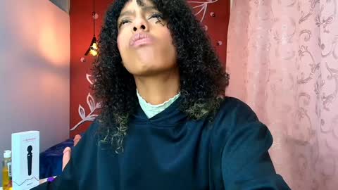 Zia Green online show from 01.21.25