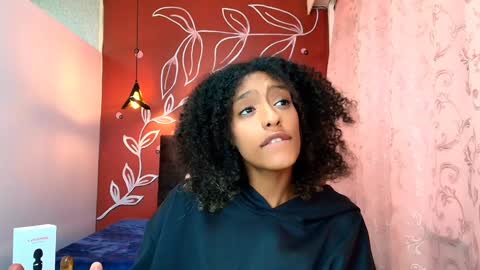 Zia Green online show from 01.22.25