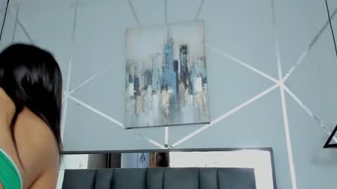 Snapshot of ziamiller chatting on 01.25.25 zia online show from 01.25.25