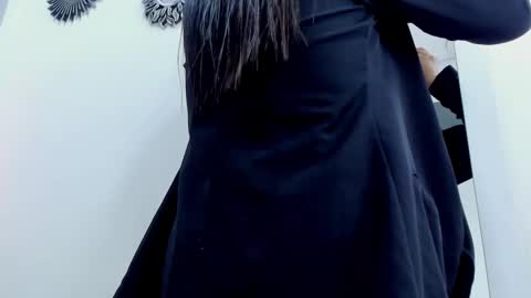 Snapshot of ziamiller chatting on 03.07.25 zia online show from 03.07.25