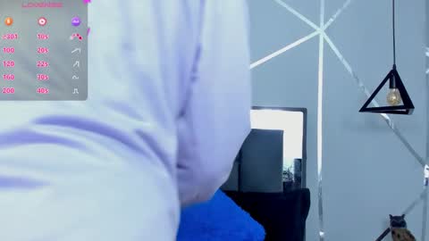 Snapshot of ziamiller chatting on 03.11.25 zia online show from 03.11.25