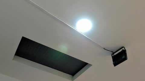 Snapshot of ziamiller chatting on 10.12.25 zia online show from 10.12.25