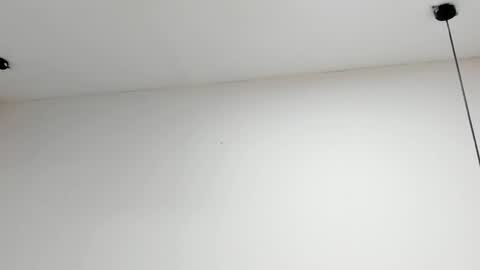 Snapshot of ziamiller chatting on 10.15.25 zia online show from 10.15.25