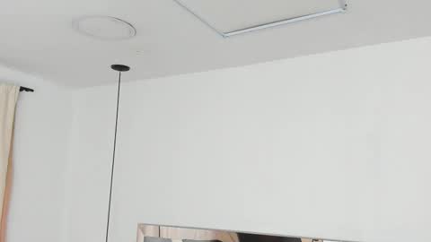 Snapshot of ziamiller chatting on 11.01.25 zia online show from 11.01.25