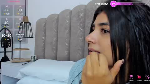 Snapshot of ziamiller chatting on 12.03.25 zia online show from 12.03.25