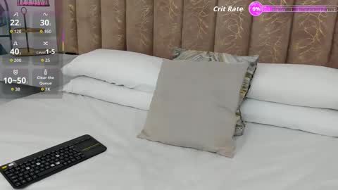 Snapshot of ziamiller chatting on 12.15.25 zia online show from 12.15.25