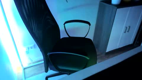 ziemlichflutschig online show from 10.27.25