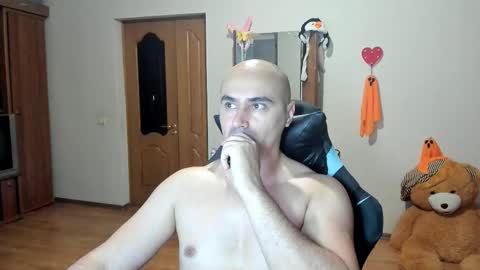 Ziesh online show from 11.06.25