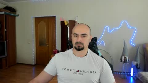 Ziesh online show from 03.31.26