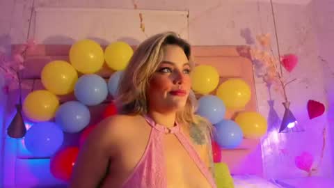 zihaadams_ online show from 06.12.26