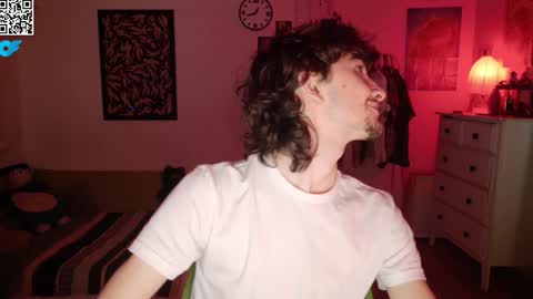 Snapshot of zipdown_ chatting on 02.08.26 zipdown online show from 02.08.26