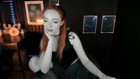 Snapshot of zlata_az chatting on 06.26.26 Zlata online show from 06.26.26