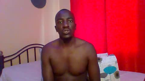 Zlatann2012 online show from 02.14.25