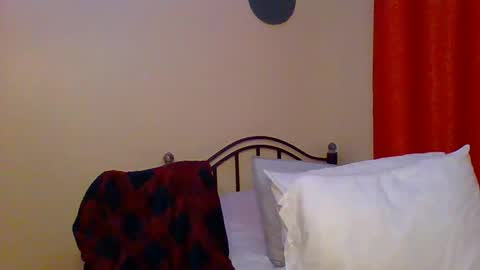 Zlatann2012 online show from 02.24.25