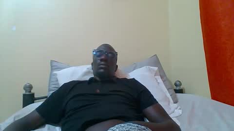 Zlatann2012 online show from 09.16.25