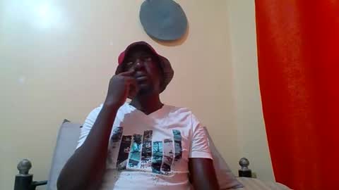 Zlatann2012 online show from 10.16.25