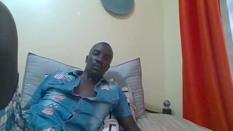 Zlatann2012 online show from 10.25.25