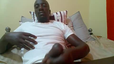 Zlatann2012 online show from 10.28.25