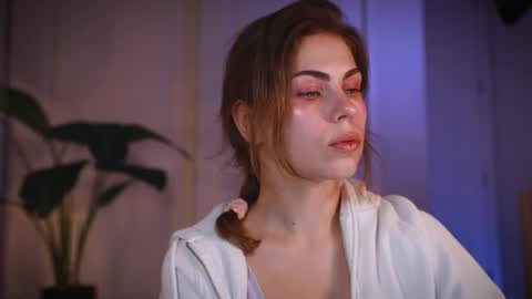 Snapshot of zlicious chatting on 01.05.26 Zara Join next live at 5PM EST online show from 01.05.26