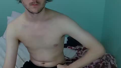 Snapshot of znda2002 chatting on 09.15.25 znda2002 online show from 09.15.25