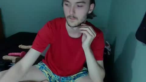 Snapshot of znda2002 chatting on 09.26.25 znda2002 online show from 09.26.25