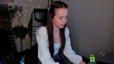 Snapshot of zoay_zoay chatting on 05.14.26 Zoay online show from 05.14.26