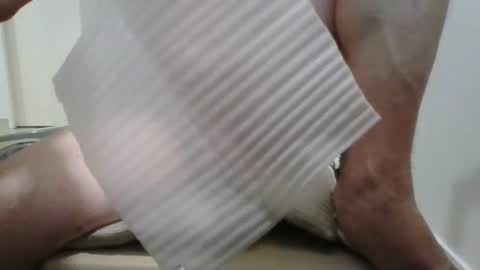 Snapshot of zobilov chatting on 02.14.25 zobilov online show from 02.14.25