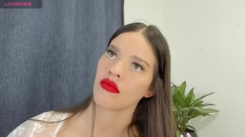 Snapshot of zoe69__ chatting on 01.30.25 ZOE online show from 01.30.25