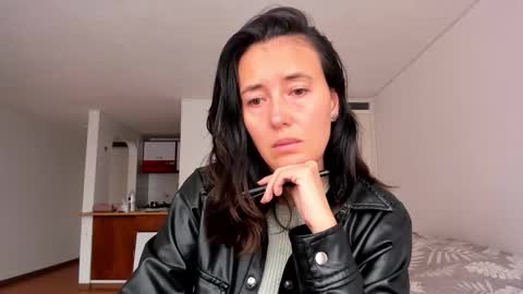 ZOE online show from 12.16.25