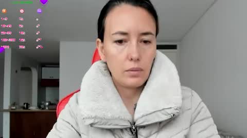 Snapshot of zoe_jeane_beker chatting on 06.29.26 ZOE online show from 06.29.26