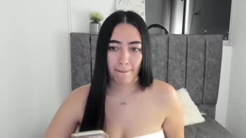 zoe_jones7 online show from 09.16.25