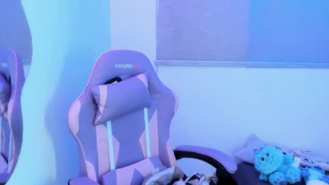 zoe_jones7 online show from 02.19.26