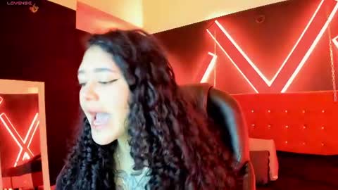 zoe  online show from 08.02.26