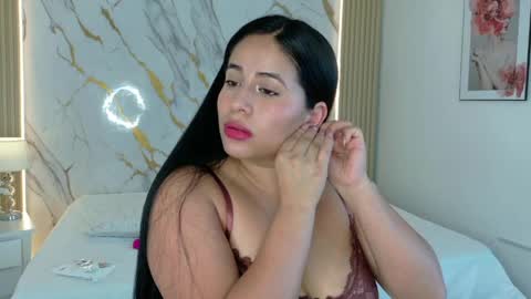 zoe_longhair online show from 05.18.26