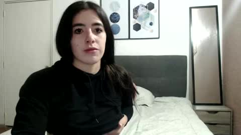 Zoe online show from 02.26.25